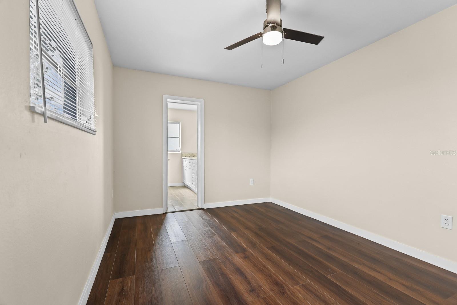 702 Desert Hills Way Property Photo 15
