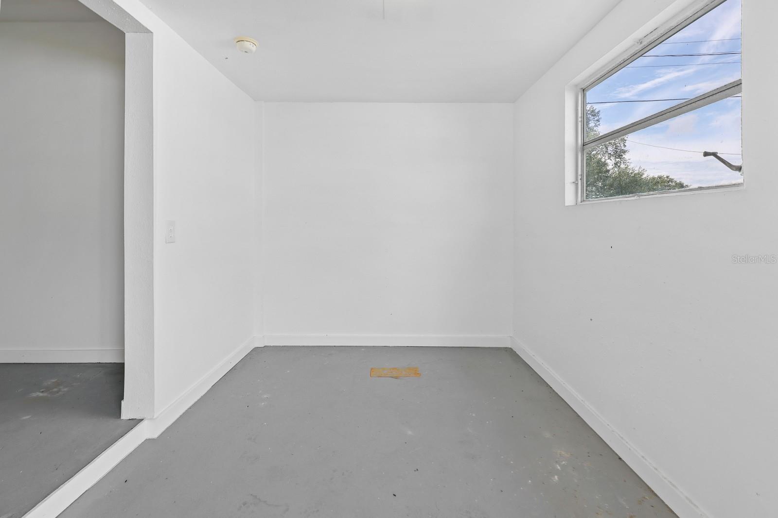 702 Desert Hills Way Property Photo 23
