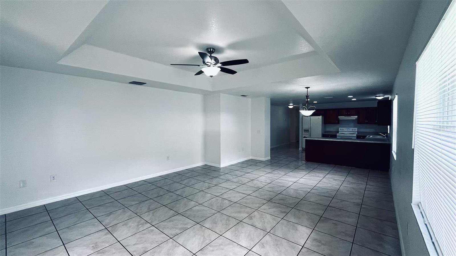 4737 5th St Property Photo 10