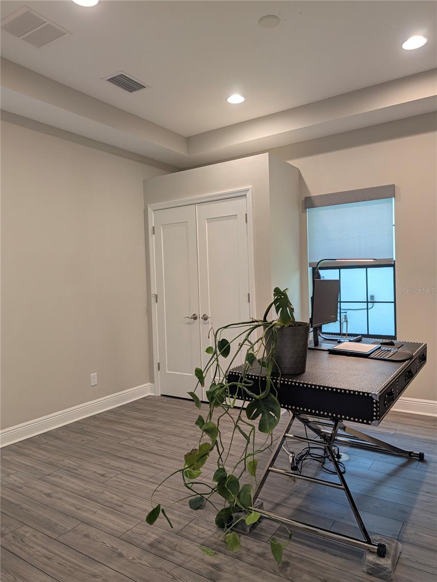 5289 Night Star Trl Property Photo 13