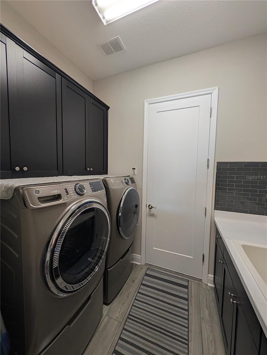 5289 Night Star Trl Property Photo 34