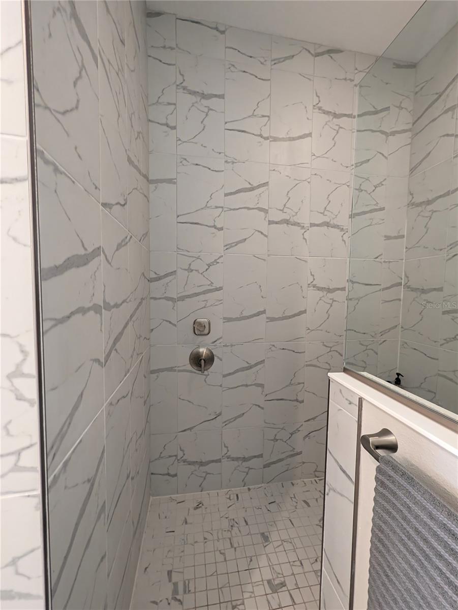 5289 Night Star Trl Property Photo 58