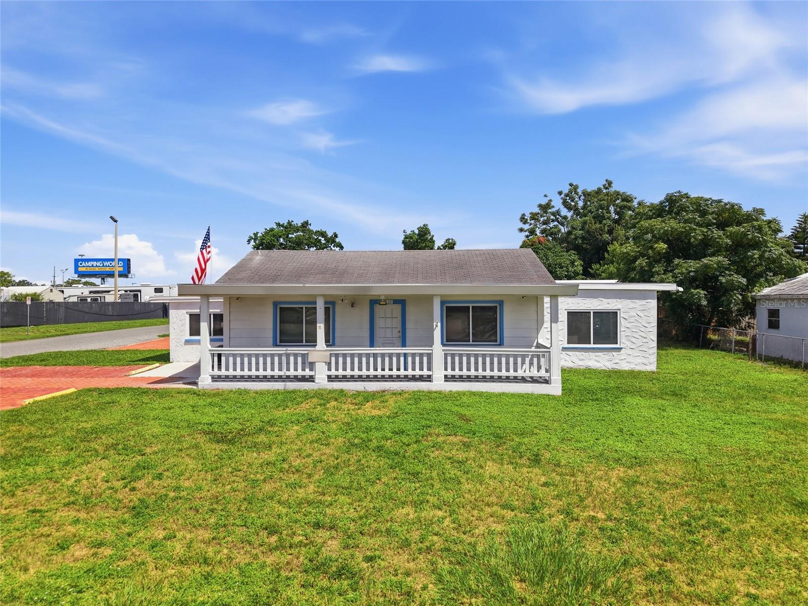 4539 Mile Stretch Dr Property Photo 1