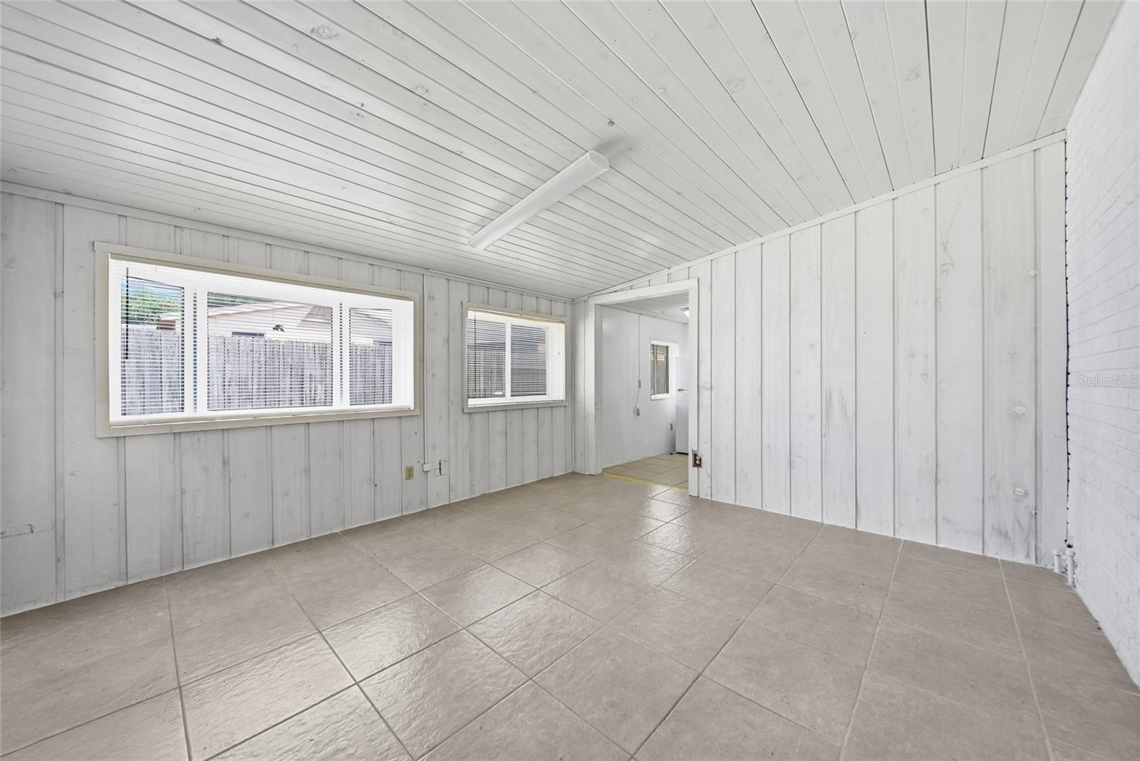 4539 Mile Stretch Dr Property Photo 7