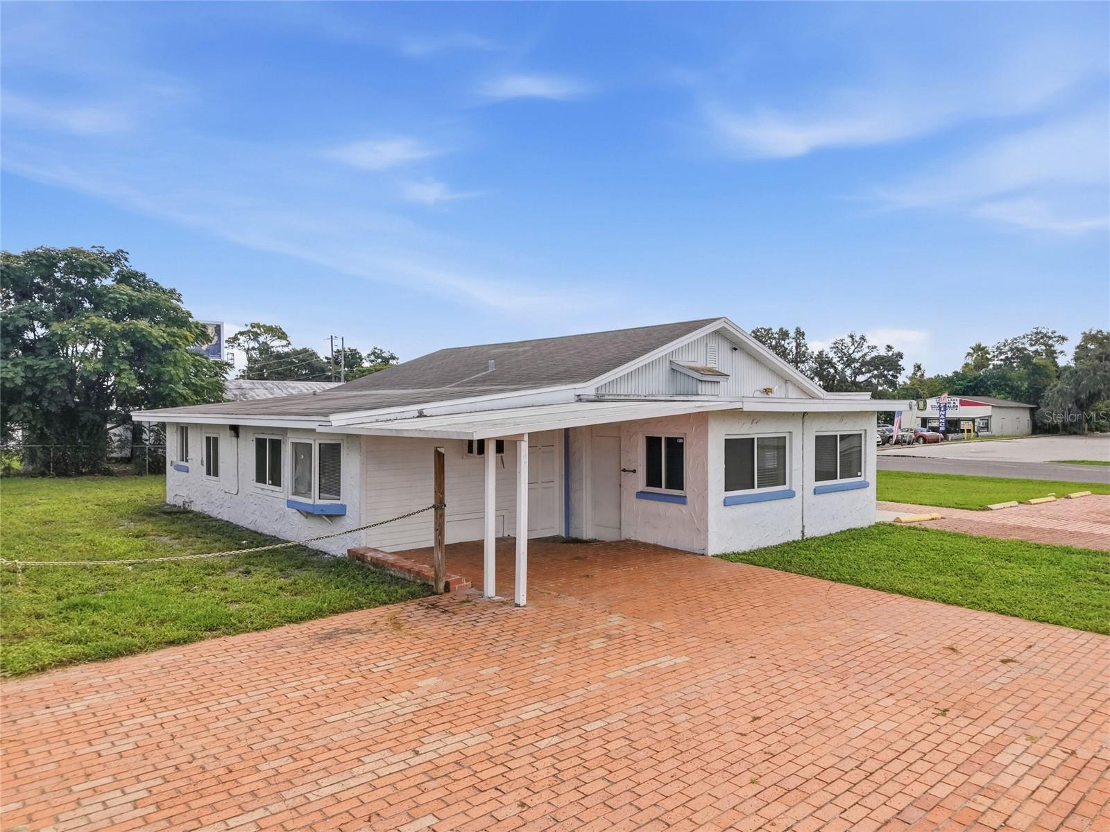 4539 Mile Stretch Dr Property Photo 21