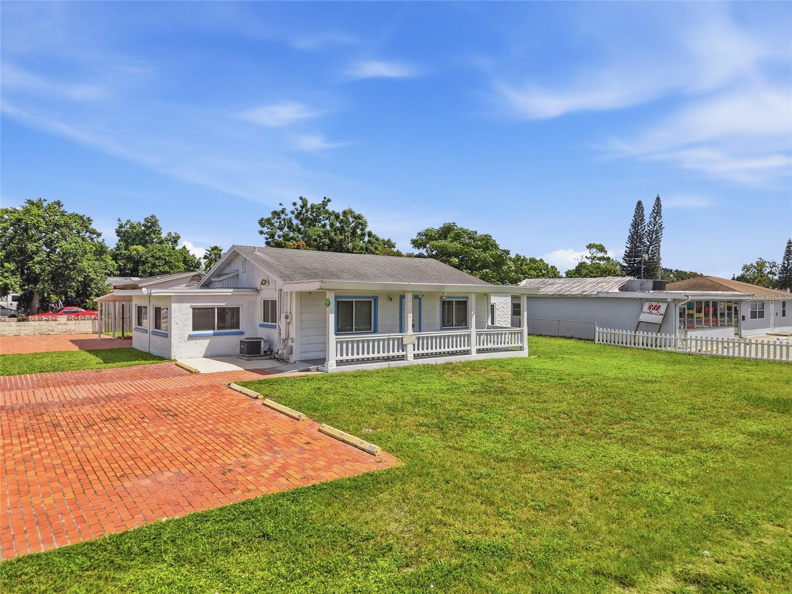 4539 Mile Stretch Dr Property Photo 22