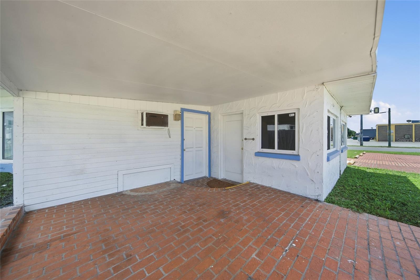 4539 Mile Stretch Dr Property Photo 24