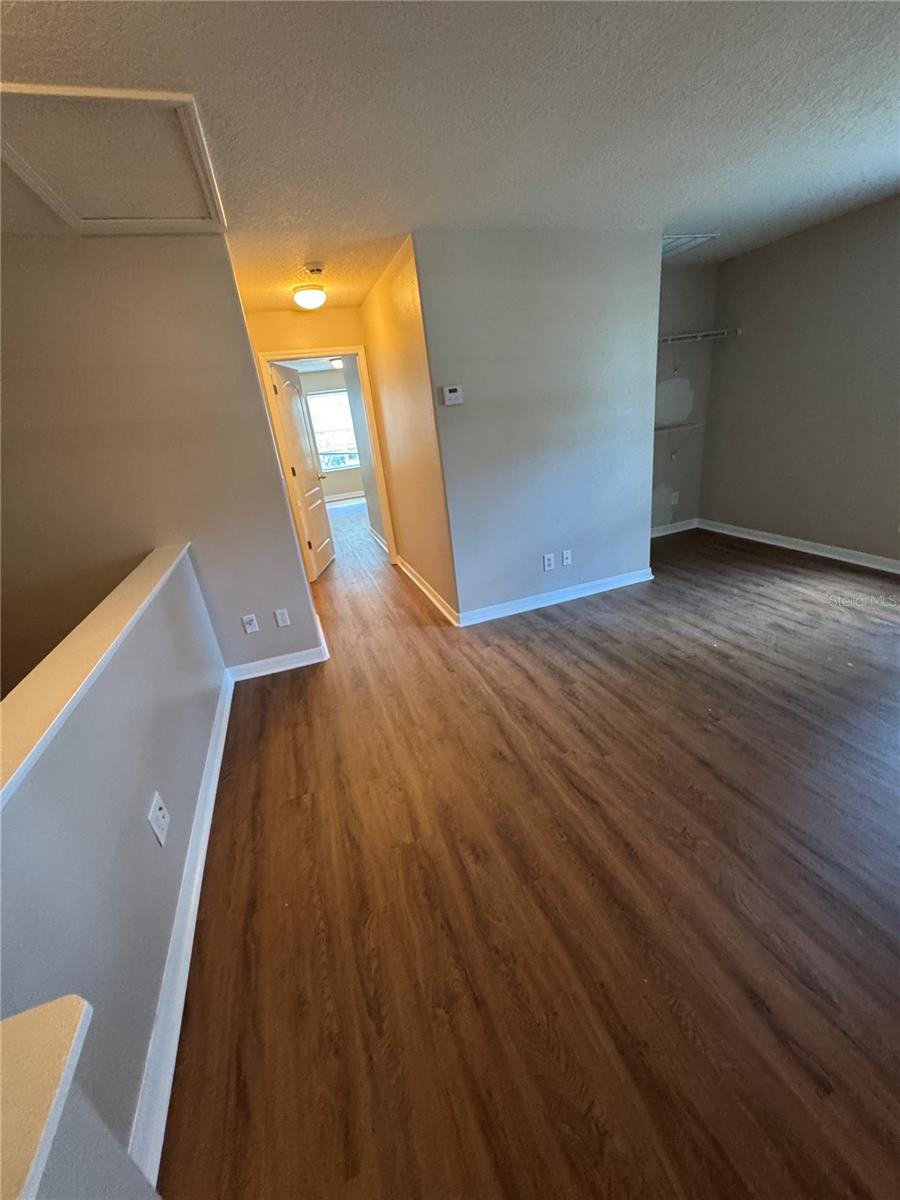 10625 Shady Falls Ct Property Photo 5