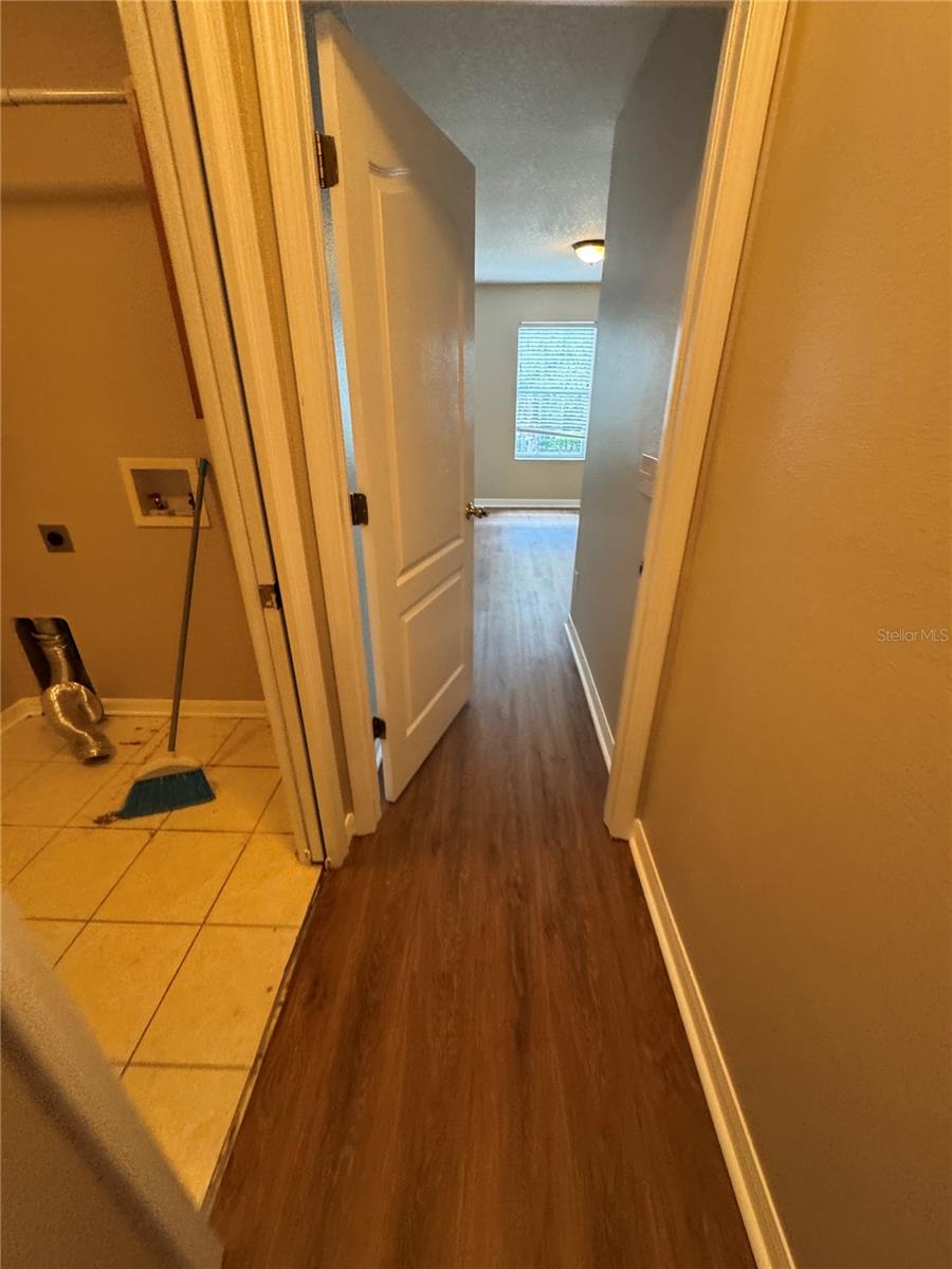 10625 Shady Falls Ct Property Photo 8
