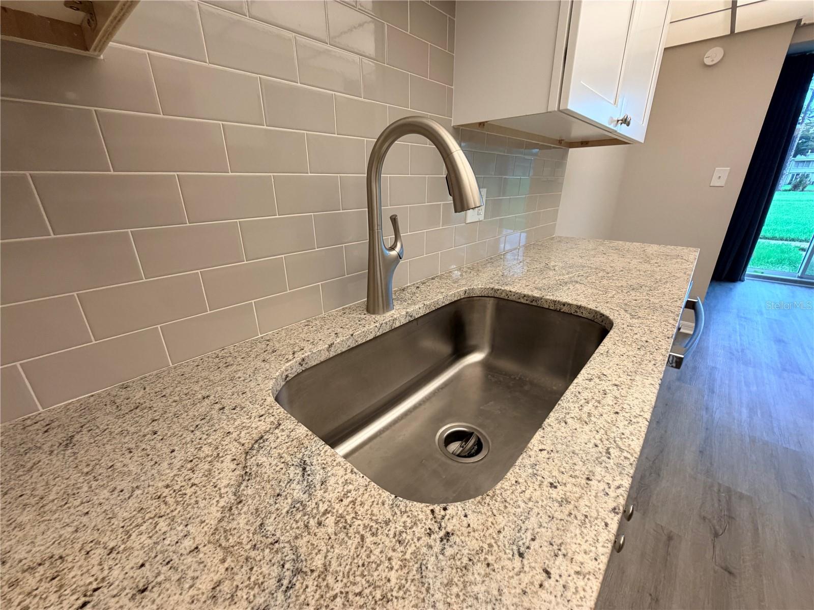 4885 1st St Ne #117 Property Photo 8