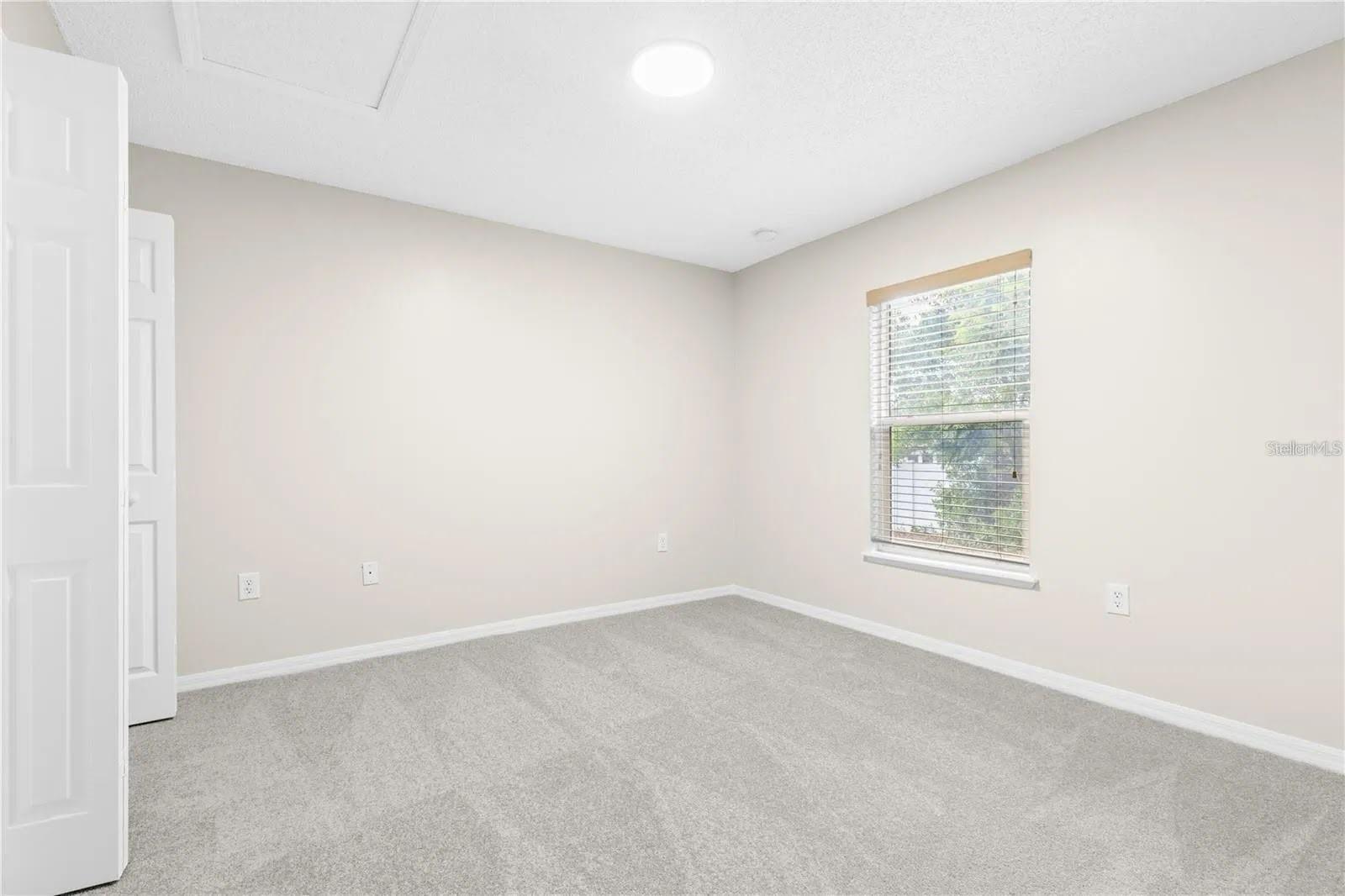 352 Clearfield Ave Property Photo 32