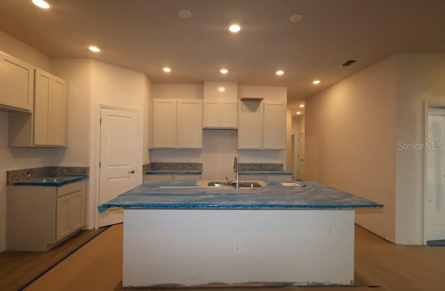 2853 Marrakesh Ln Property Photo 6