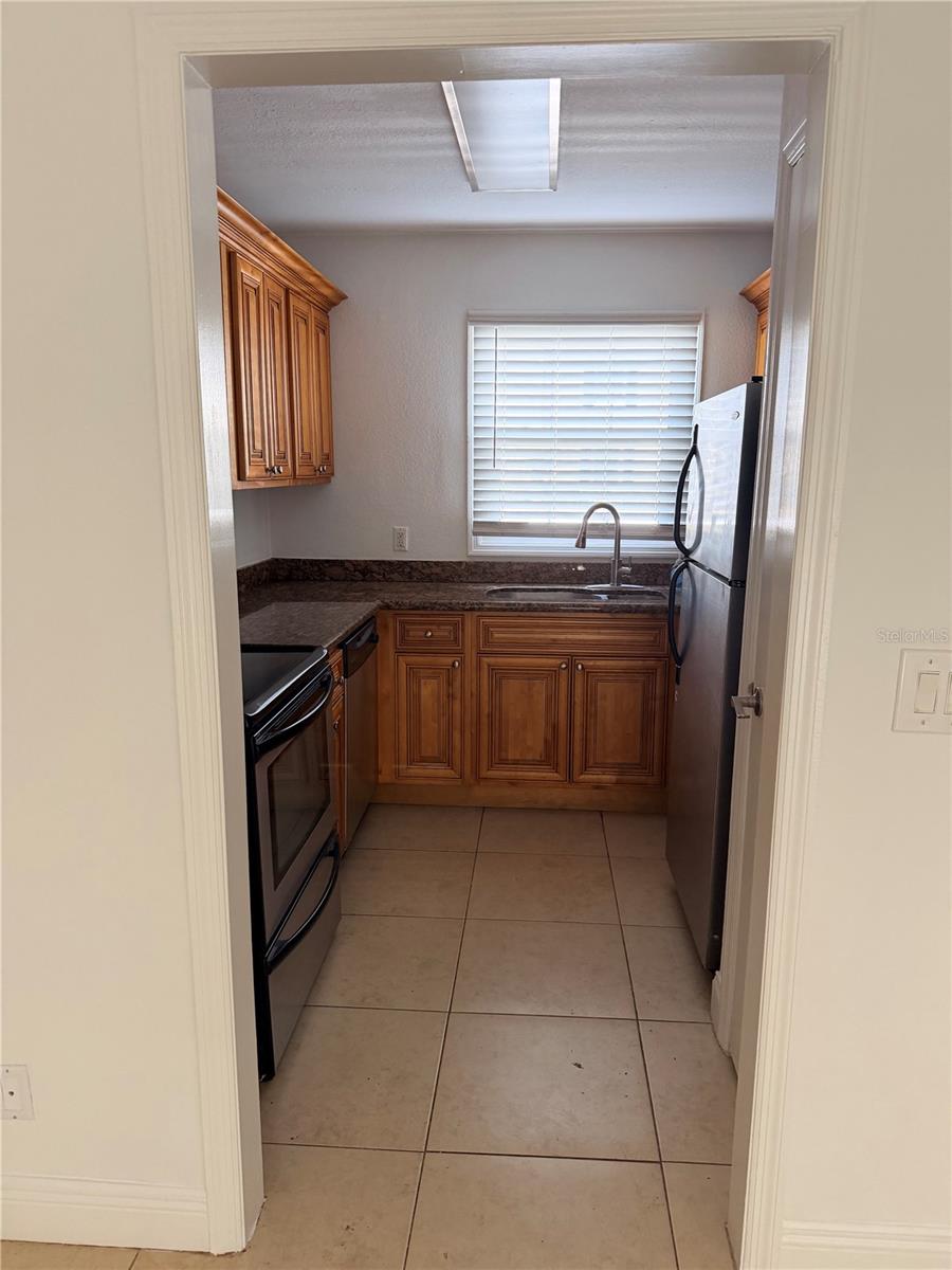 13816 Orange Sunset Dr Property Photo 15
