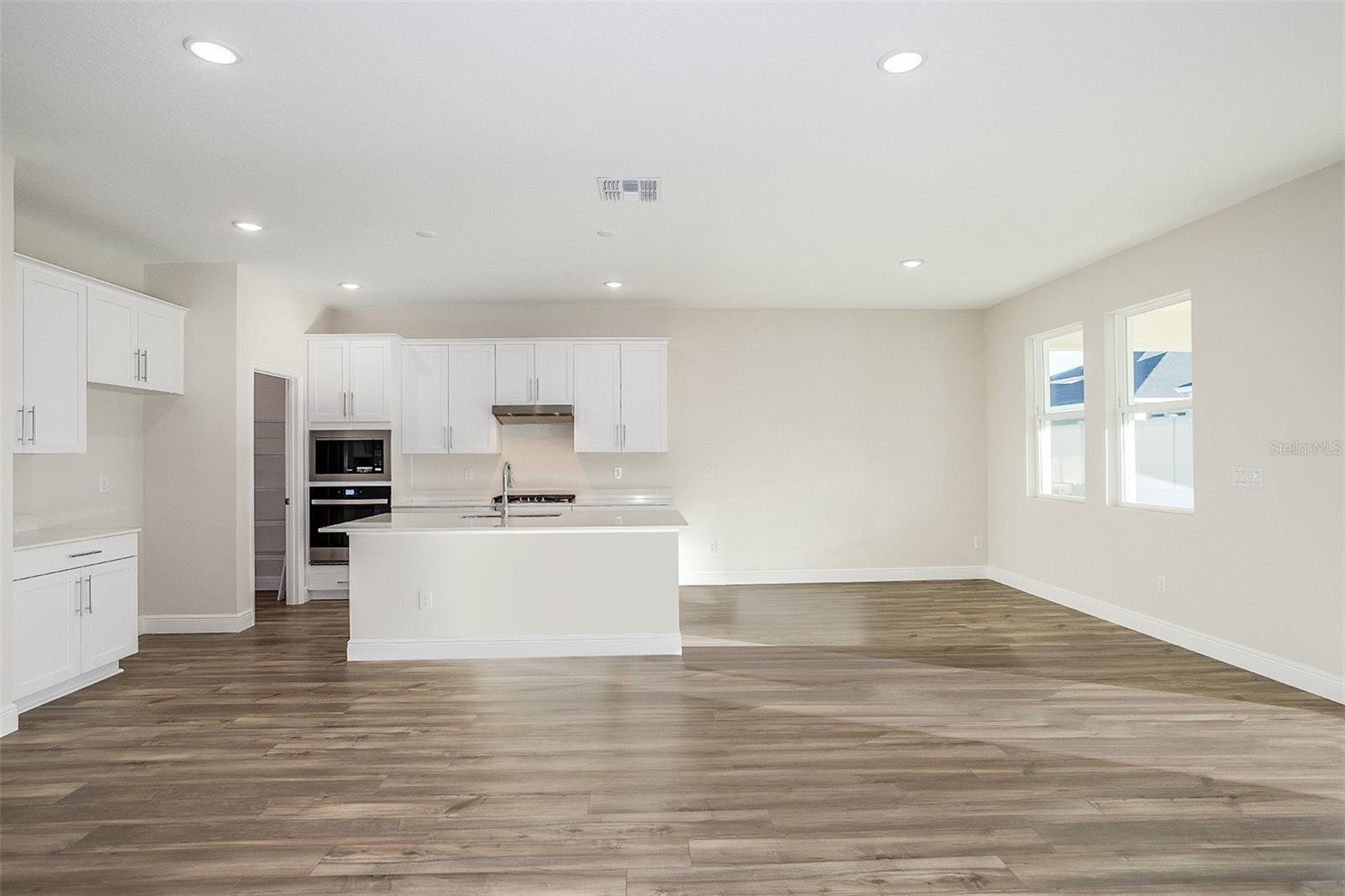 33527 Twilight Sea Pl Property Photo 12