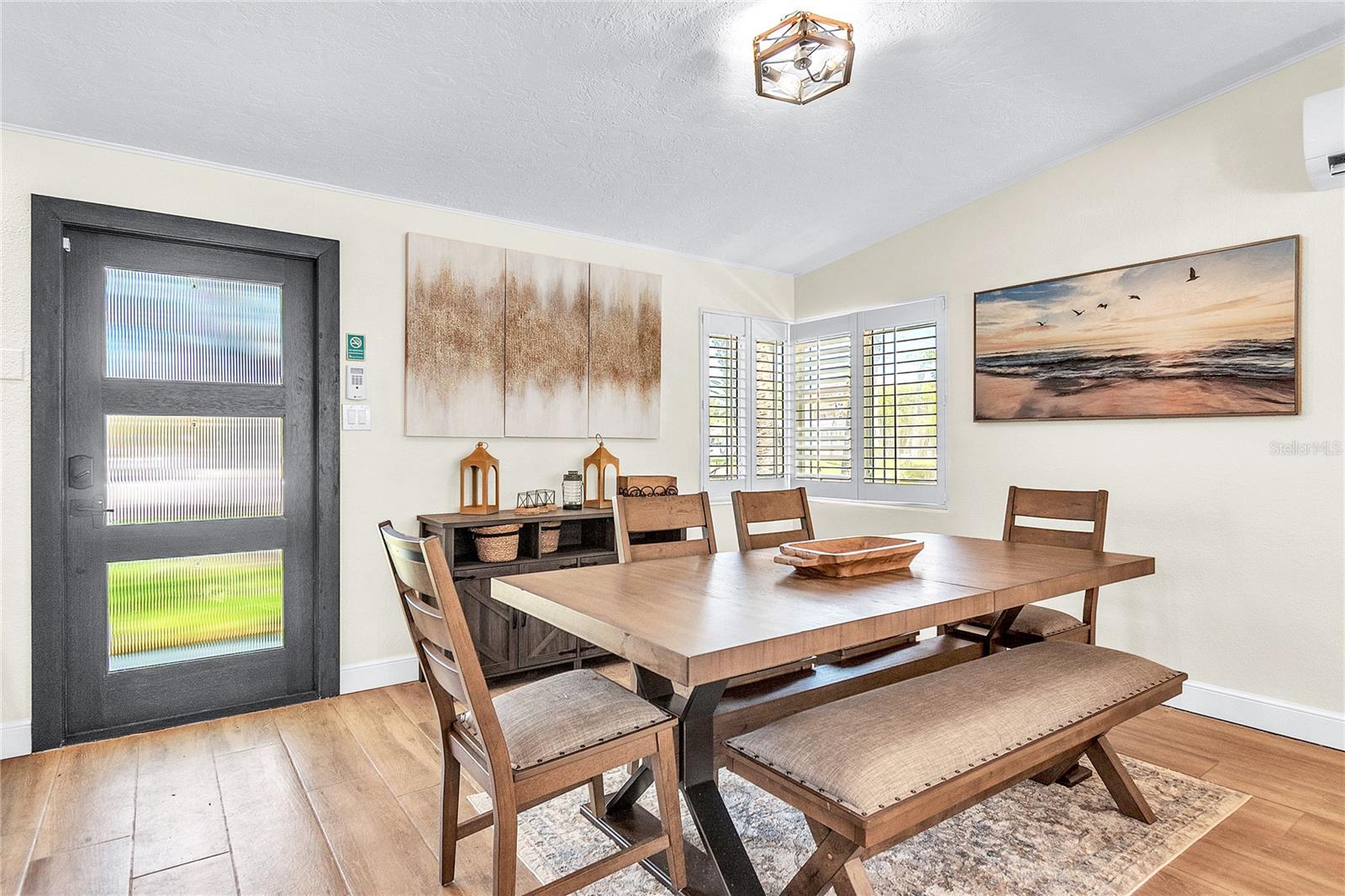340 81st Ave Property Photo 19