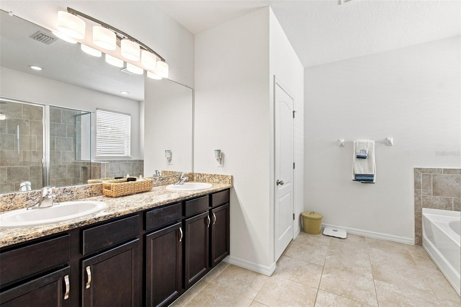 12210 Legacy Bright St Property Photo 30