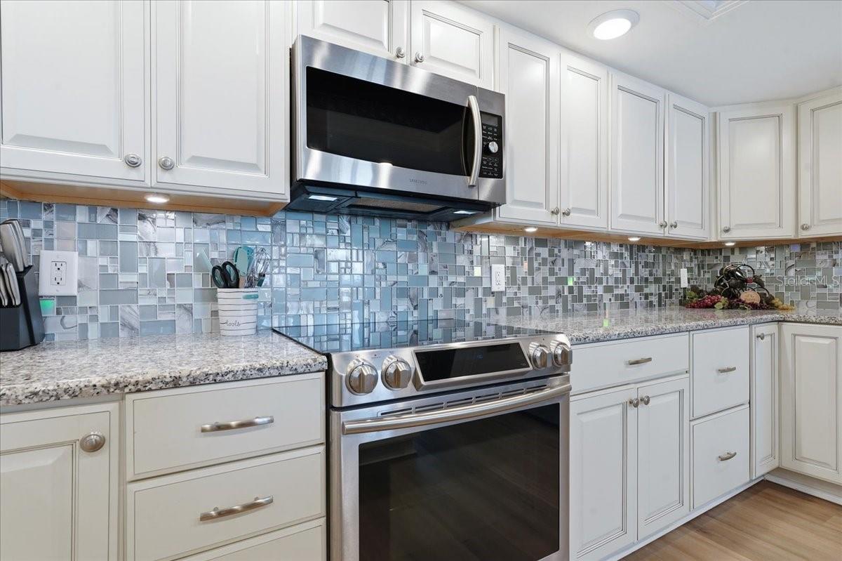 1430 Gulf Blvd #407 Property Photo 19