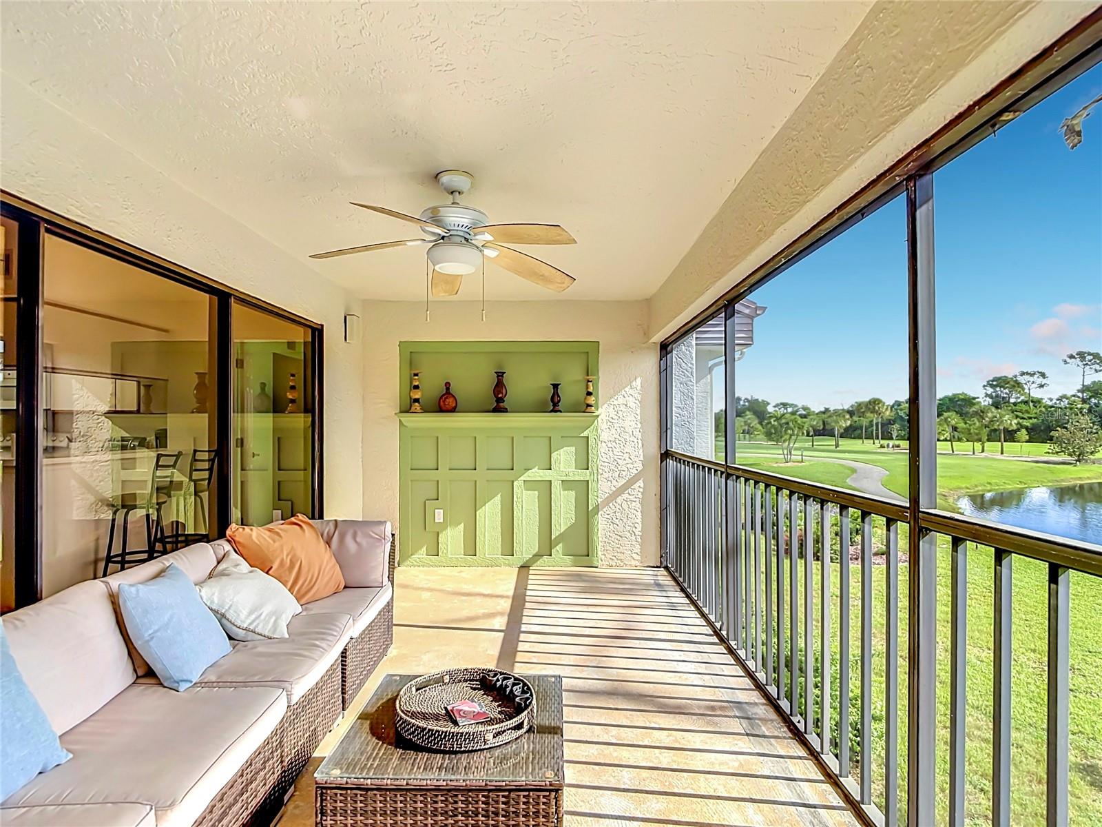 5925 Trailwinds Dr #925 Property Photo 31
