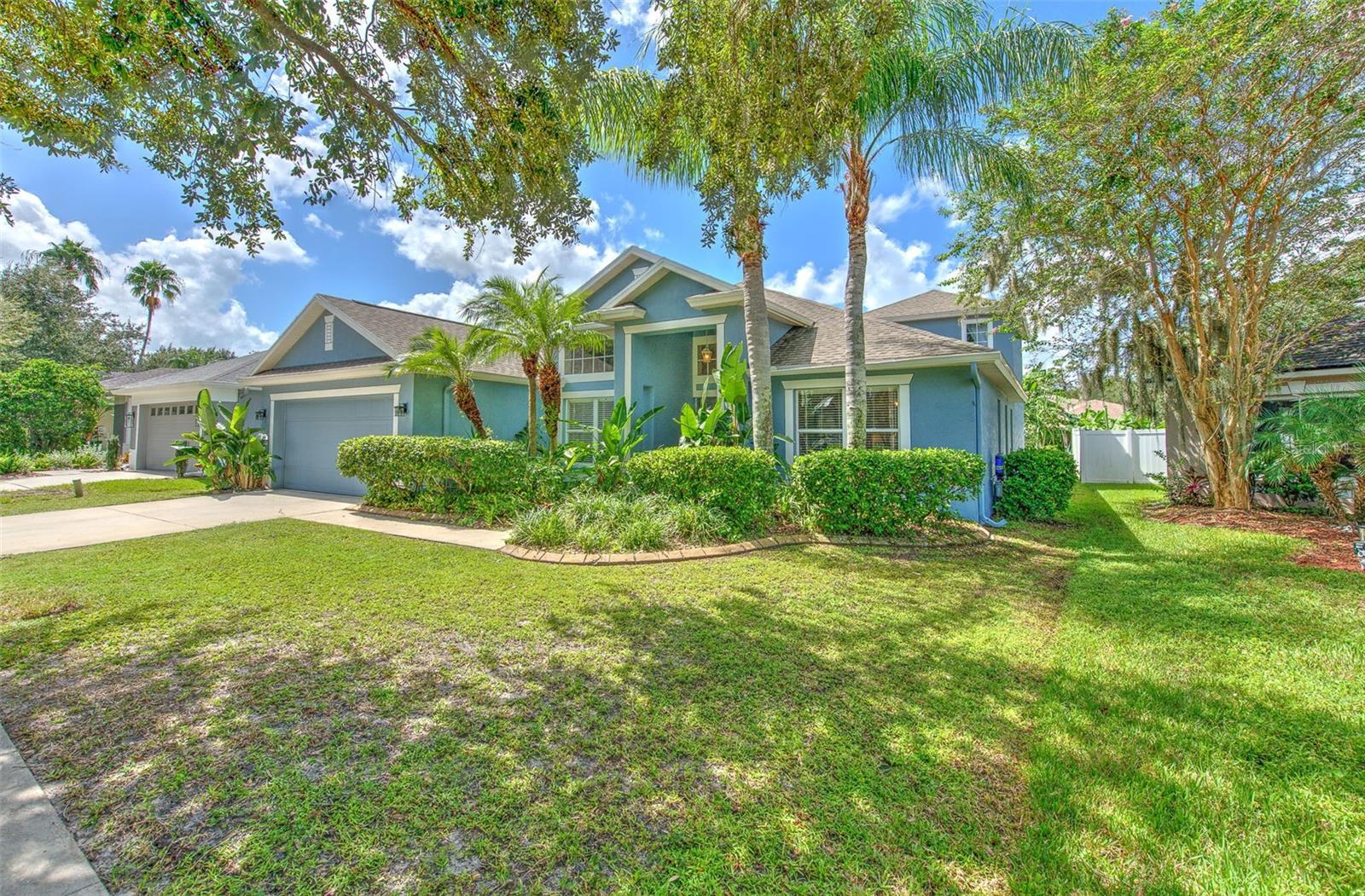 5847 Heronrise Crescent Dr Property Photo 3