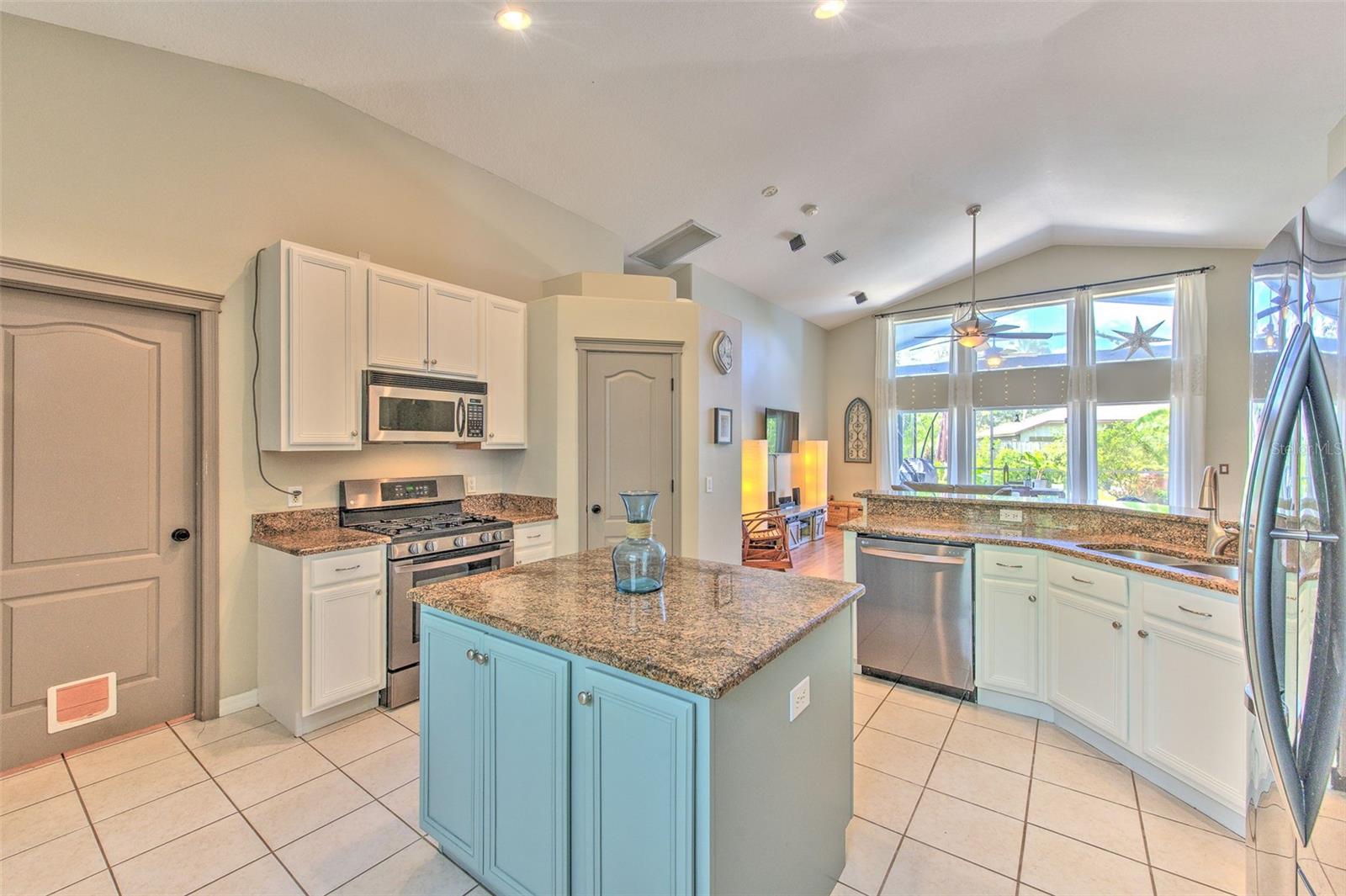 5847 Heronrise Crescent Dr Property Photo 8
