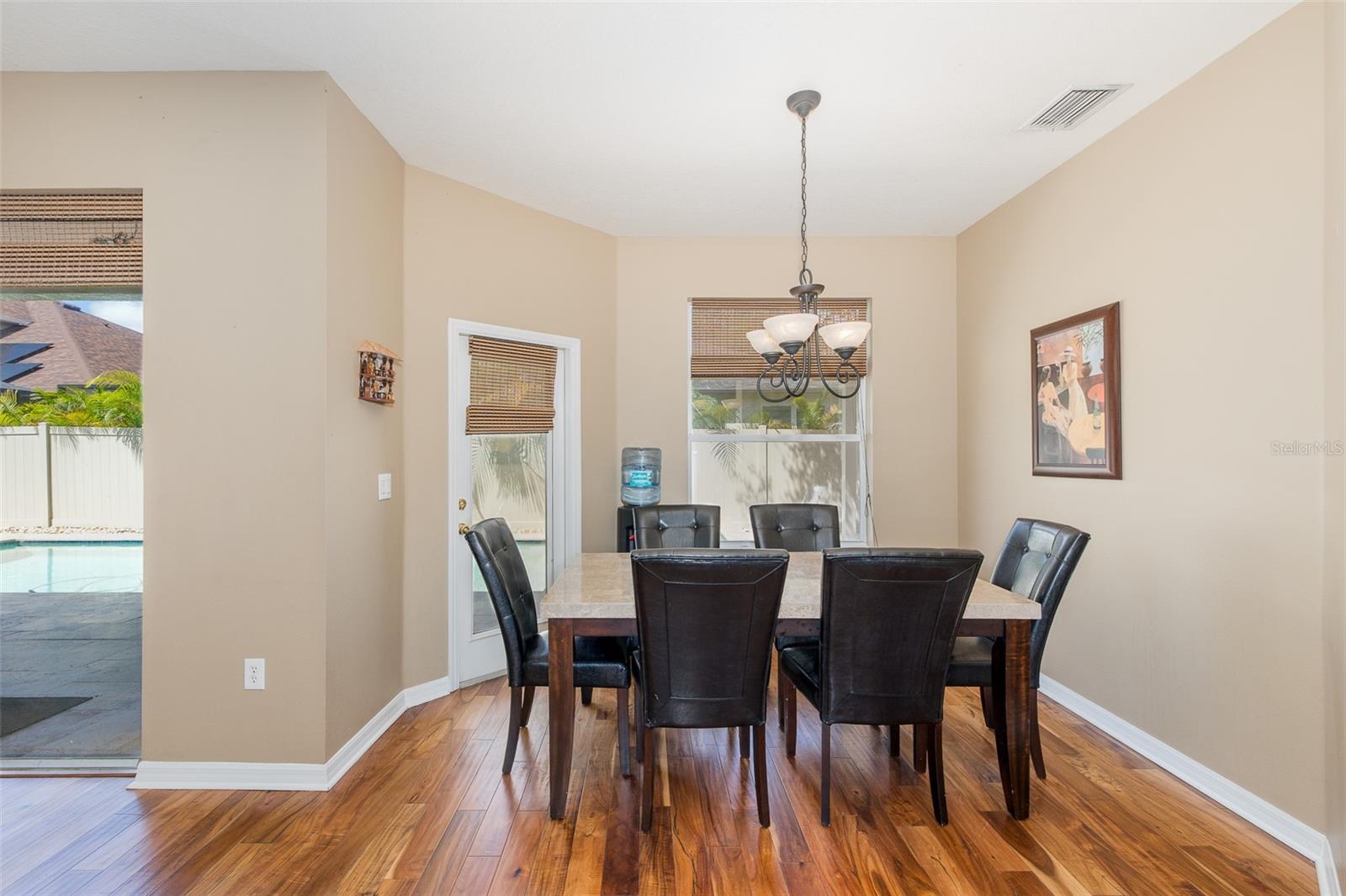15220 Octavia Ln Property Photo 18