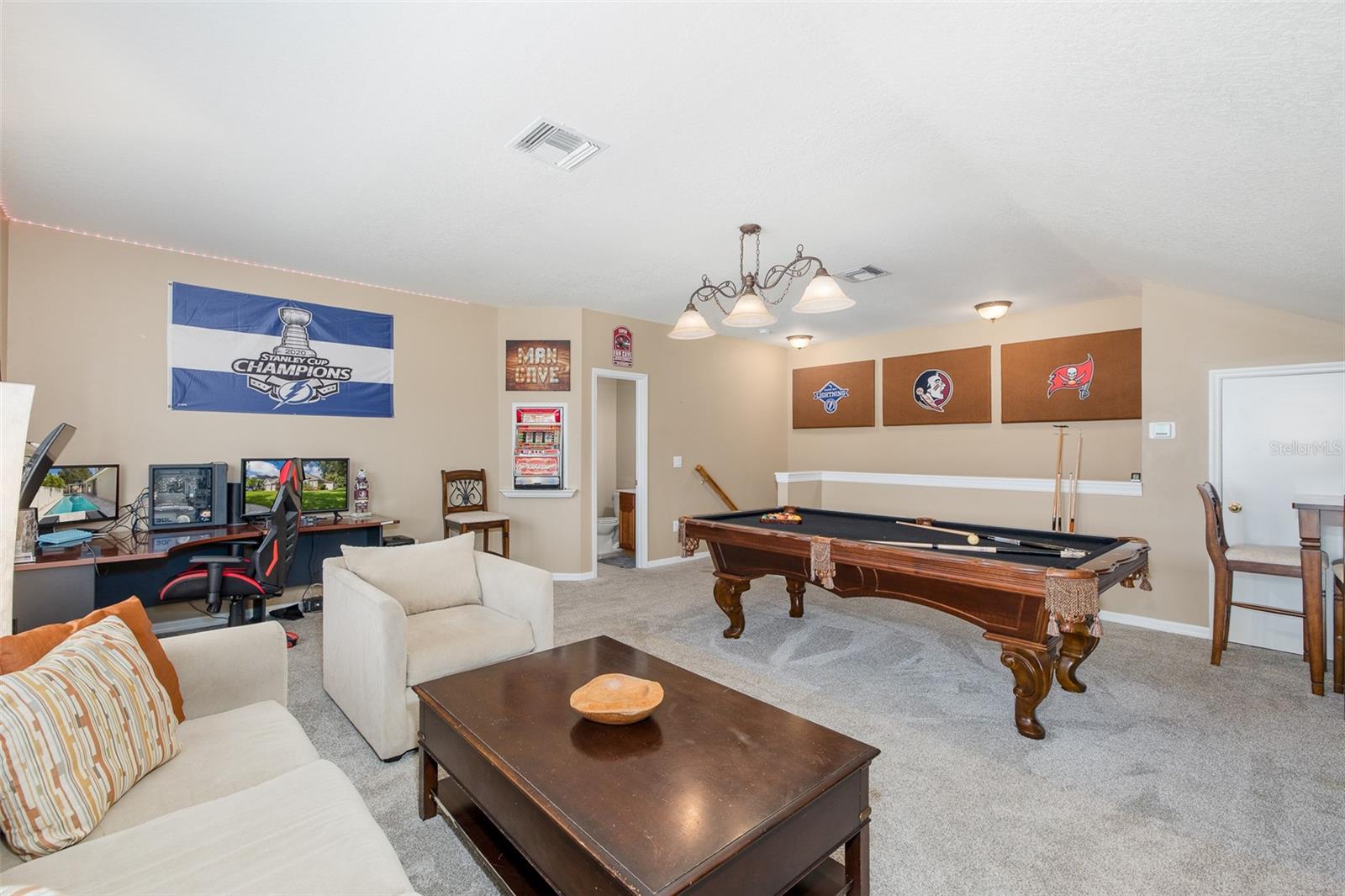 15220 Octavia Ln Property Photo 20