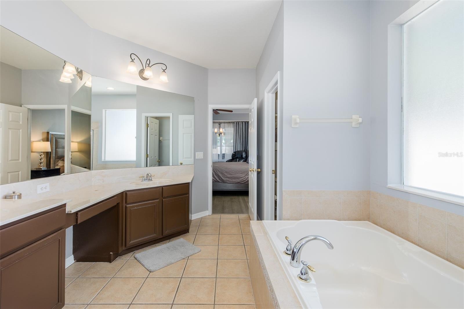 15220 Octavia Ln Property Photo 27