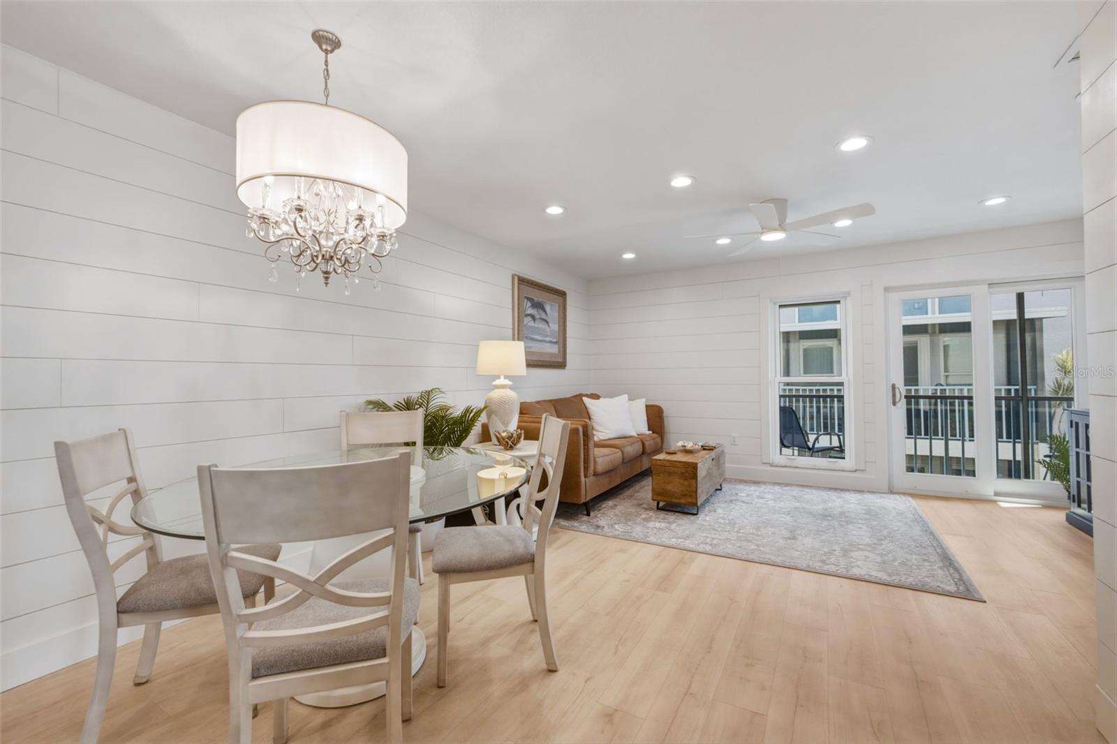230 Medallion Blvd #f Property Photo 8