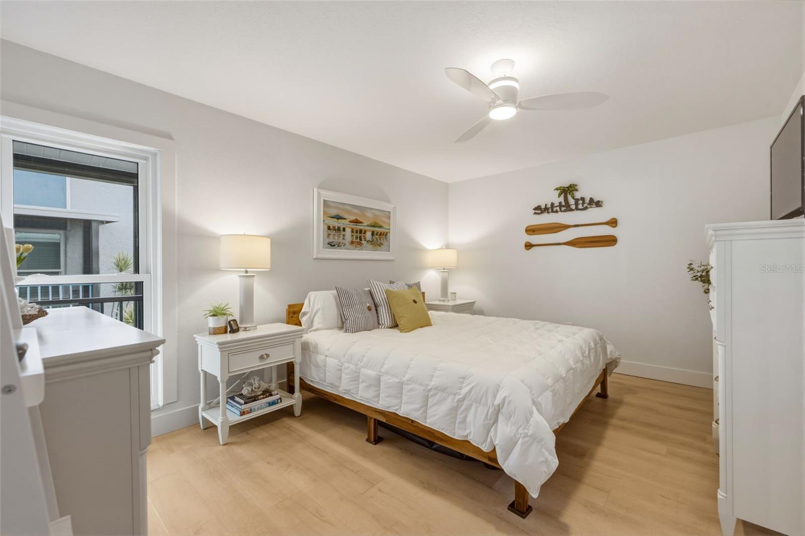 230 Medallion Blvd #f Property Photo 16