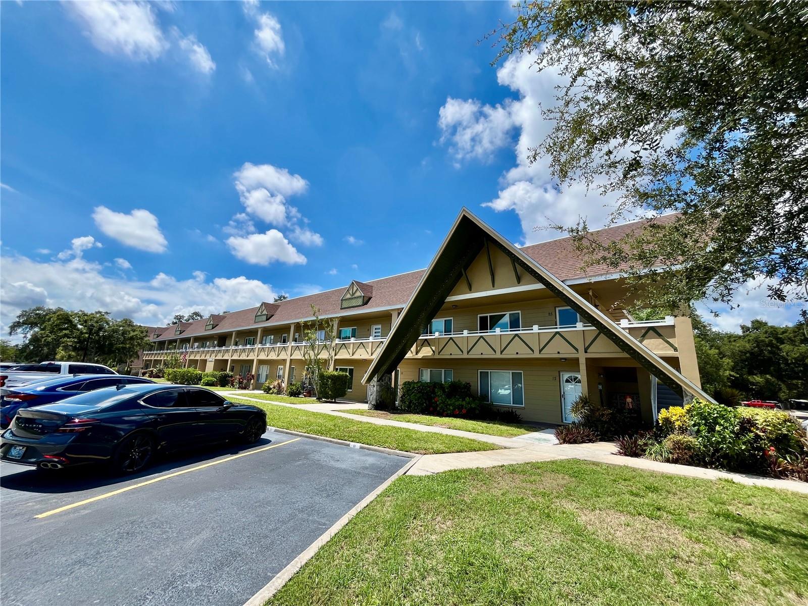 2000 WORLD PARKWAY BLVD #7 Property Photo 1