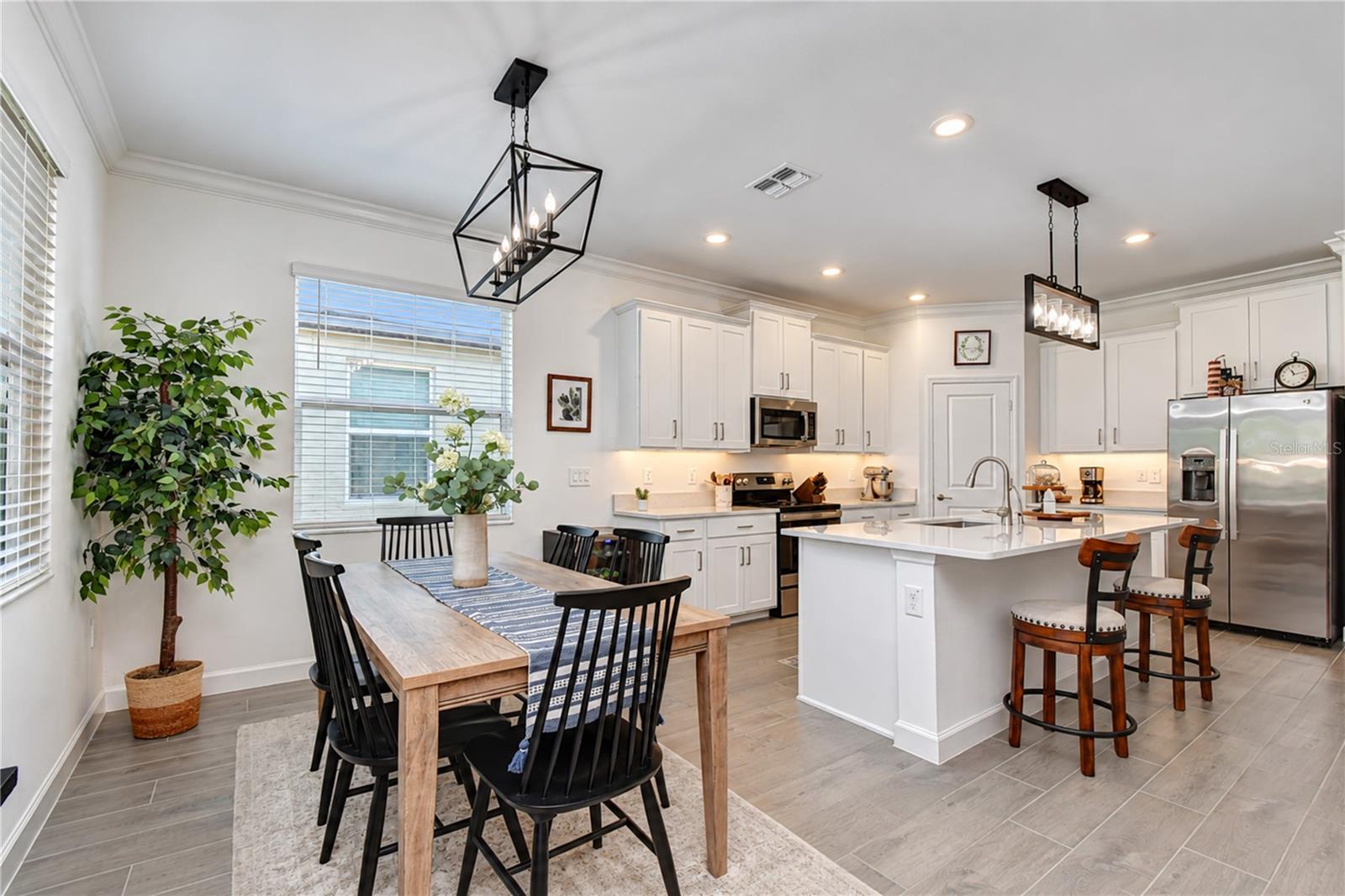 10577 Banyan Breeze Blvd Property Photo 12
