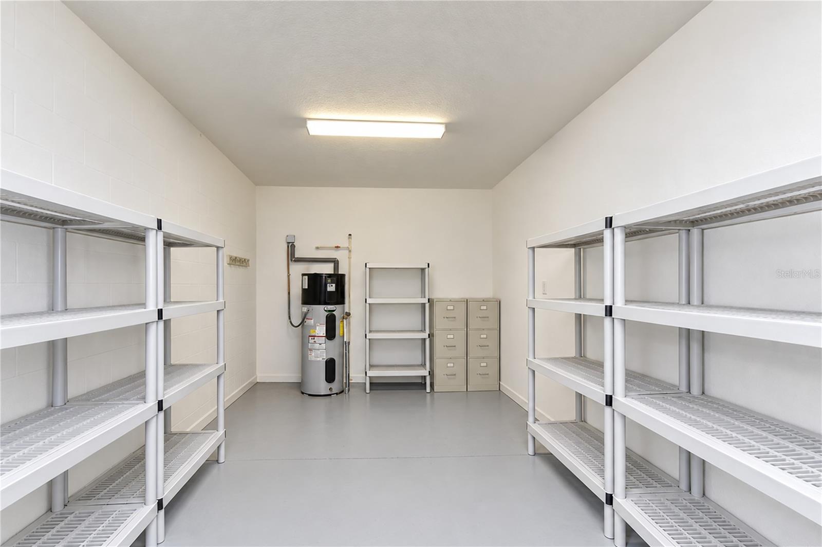 10577 Banyan Breeze Blvd Property Photo 33
