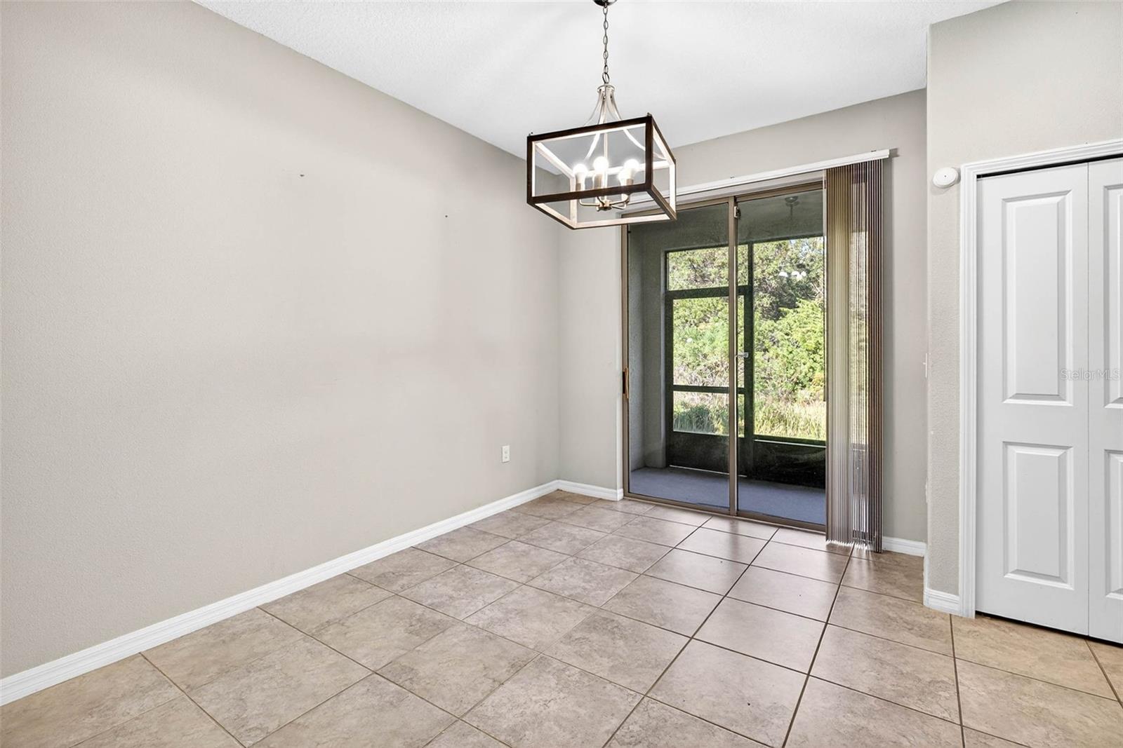 9754 Pembrooke Pines Property Photo 15