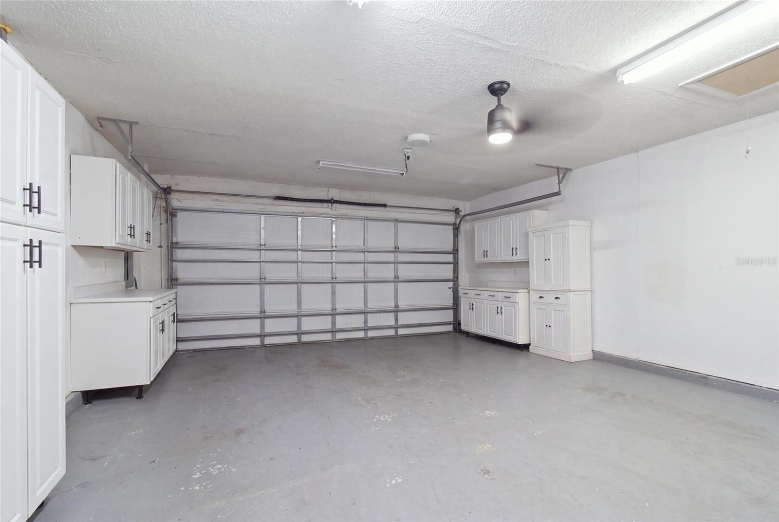 3211 Coventry N Property Photo 32