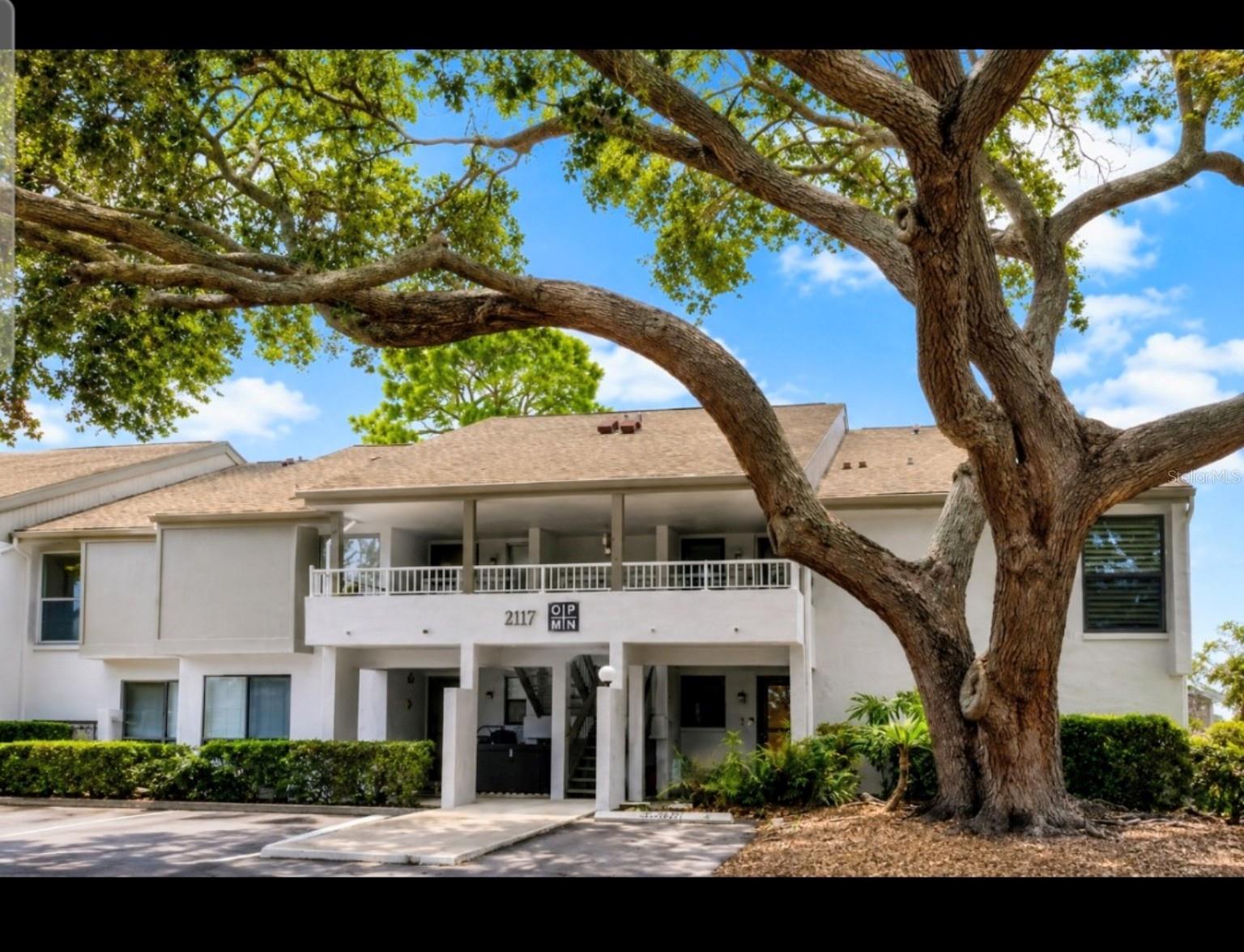 2117 LAKEWOOD CLUB DR S #O Property Photo 1