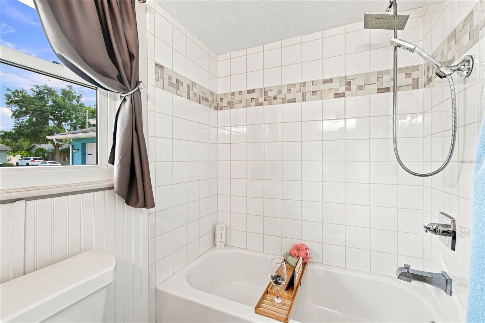 517 Julie Ln Property Photo 28