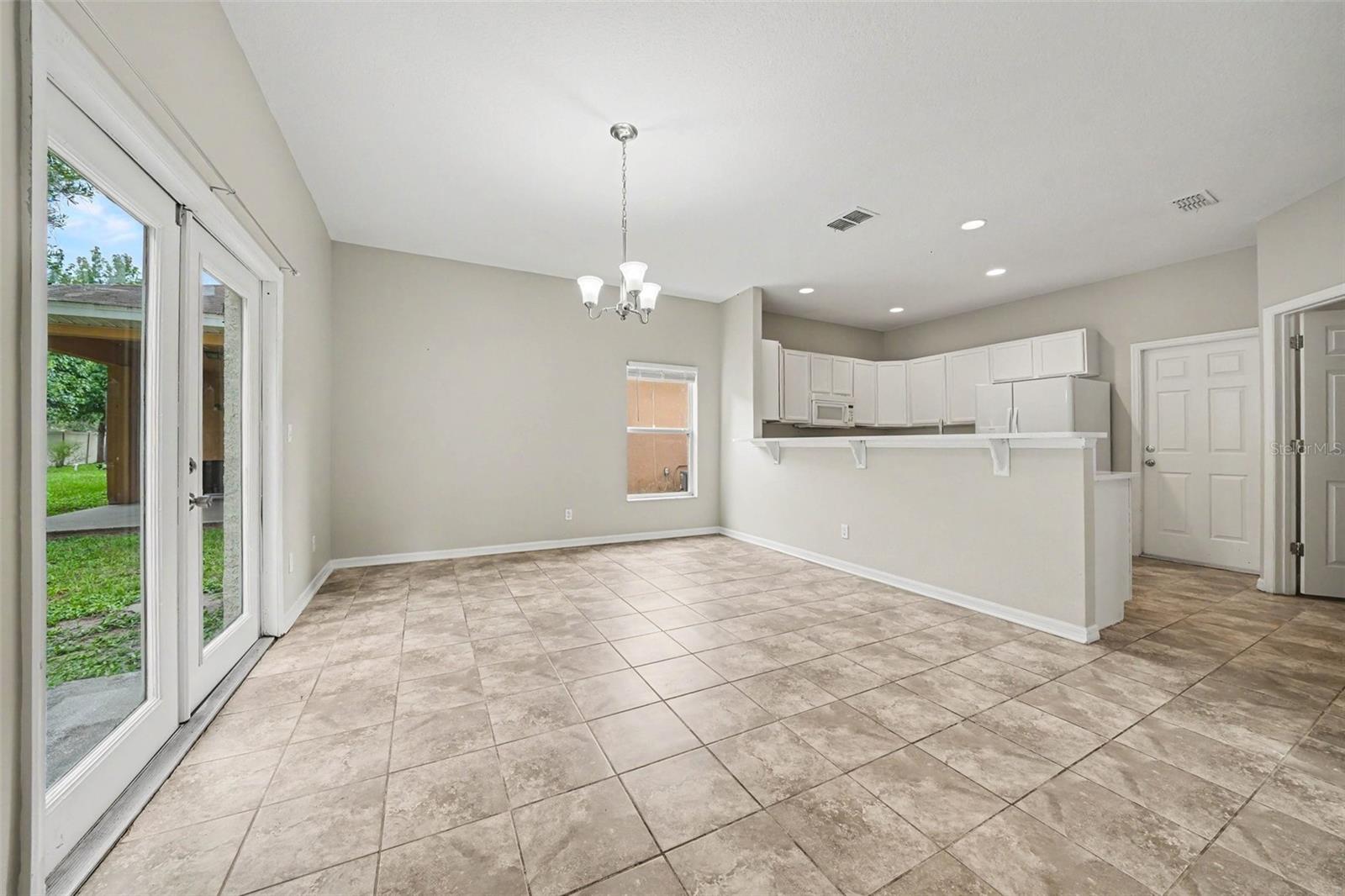 233 Magical Way Property Photo 8