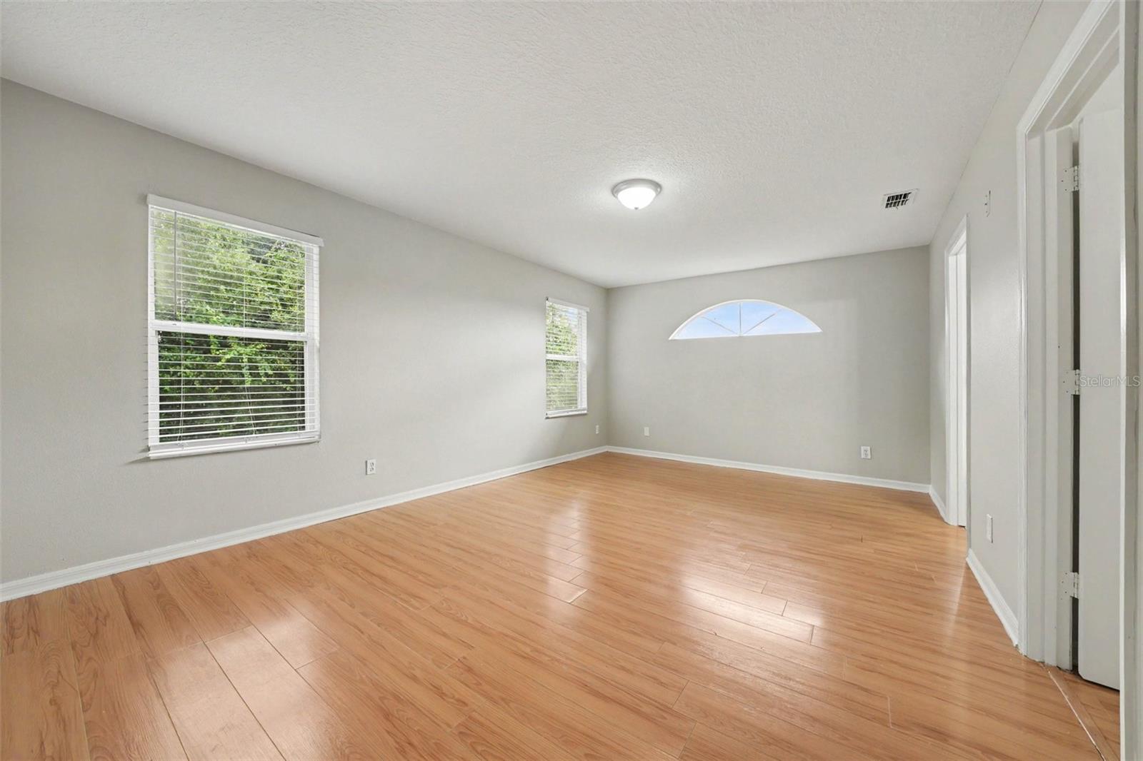 233 Magical Way Property Photo 17