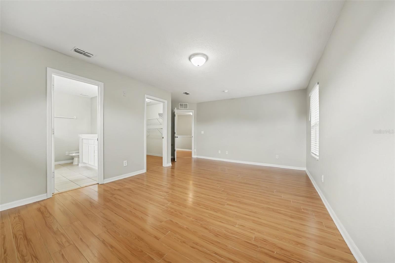 233 Magical Way Property Photo 18