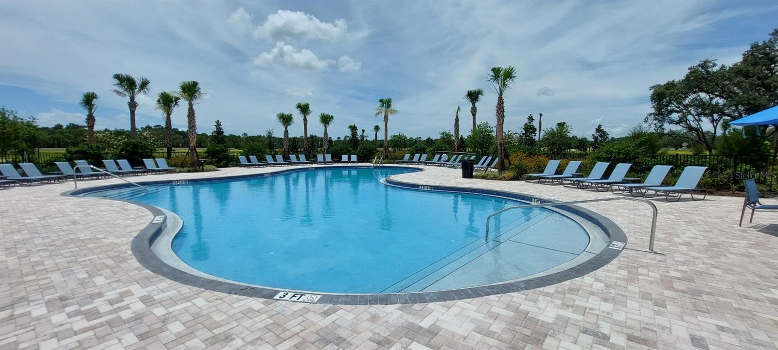 13490 Tropical Breeze Way Property Photo 8