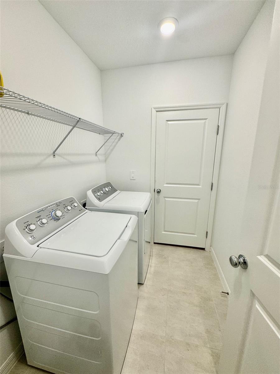 13490 Tropical Breeze Way Property Photo 10