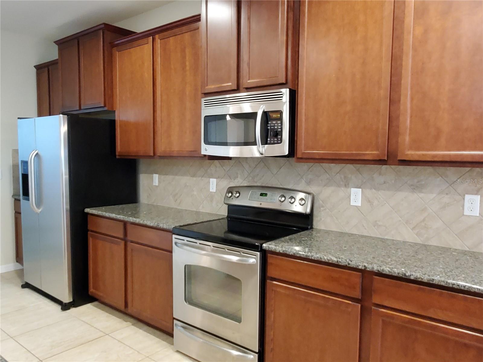 4222 Granite Glen Loop Property Photo 6