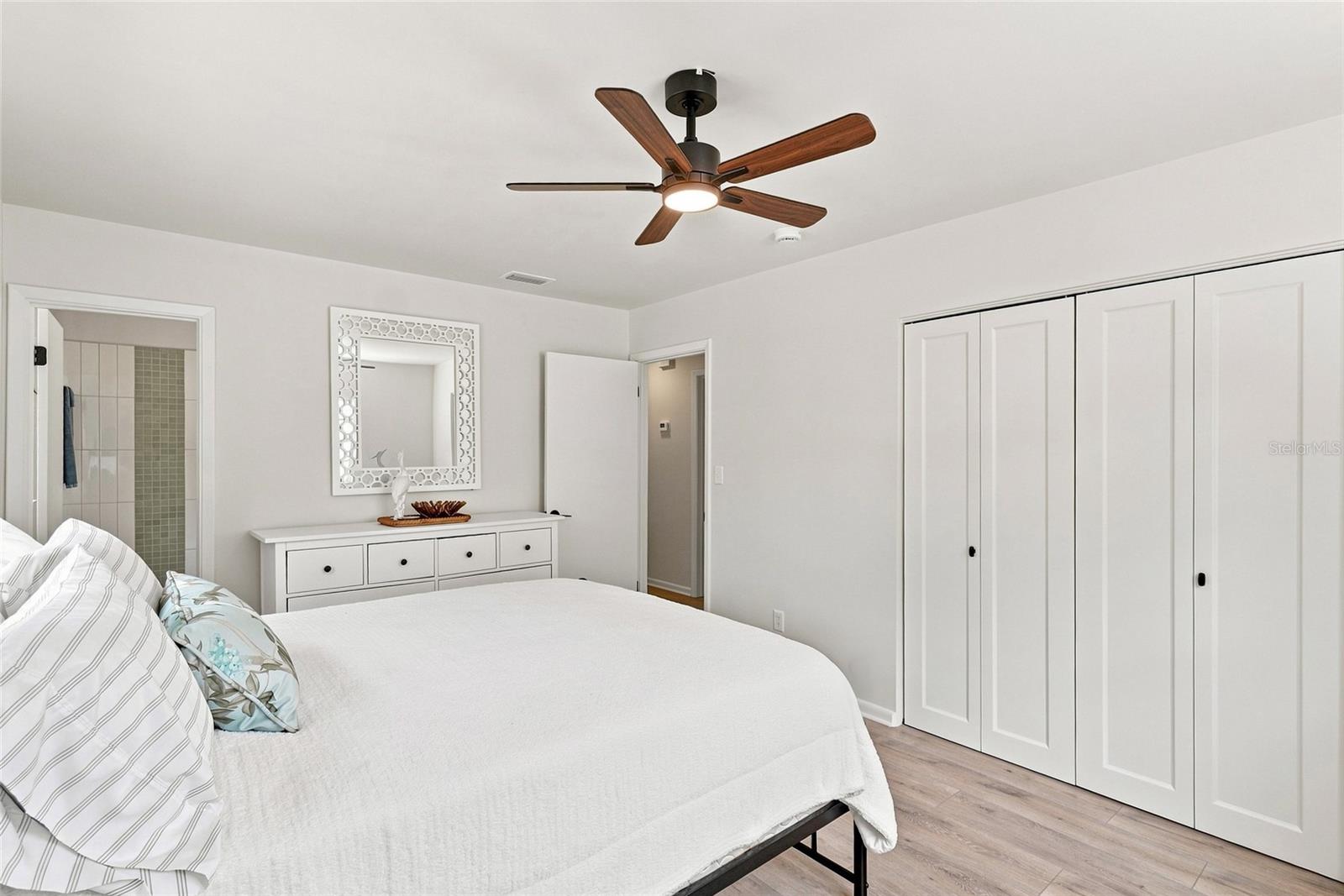 6 Marilyn Ave Property Photo 22