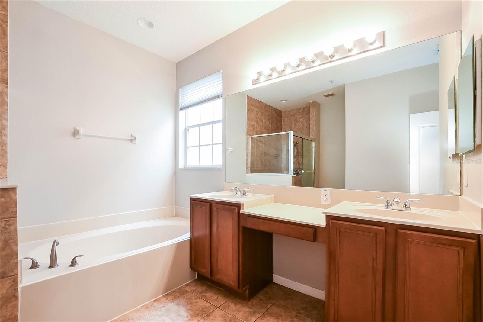 9849 Moss Rose Way Property Photo 24