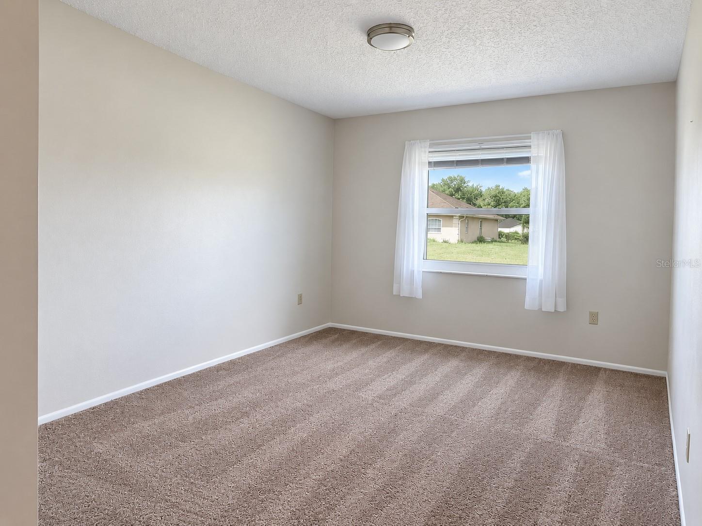 2260 Godfrey Ave Property Photo 15