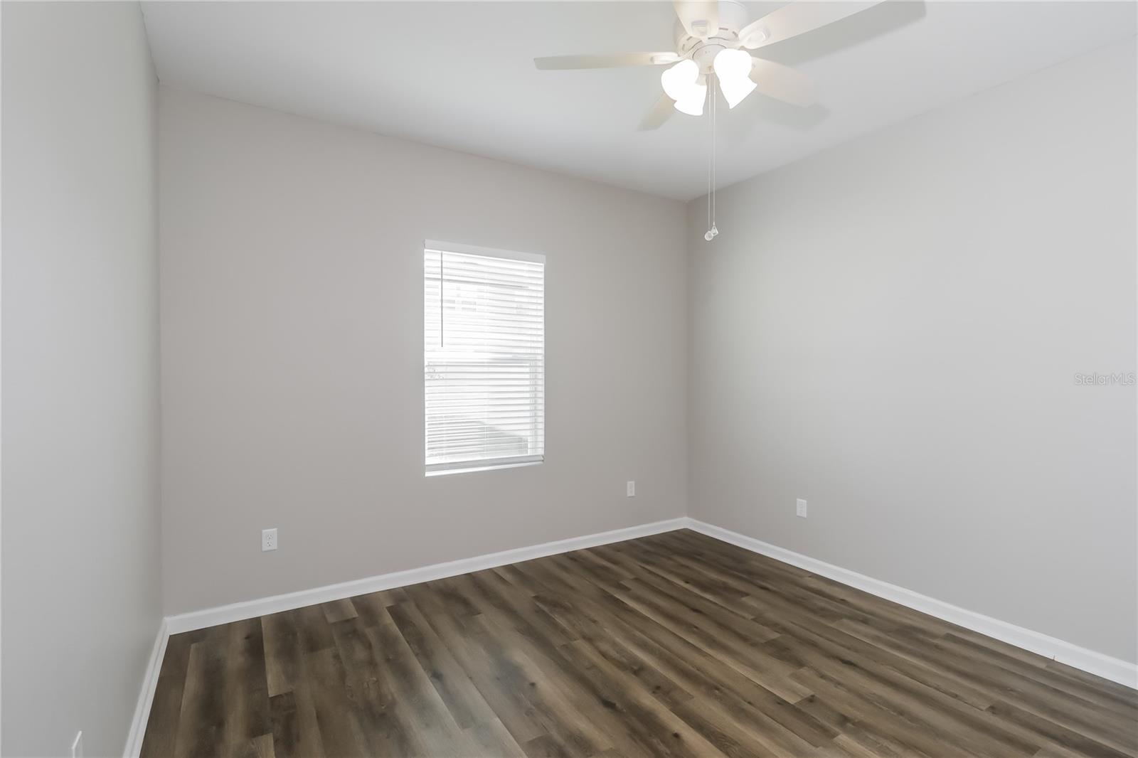 35483 Eastbrook Ave Property Photo 8