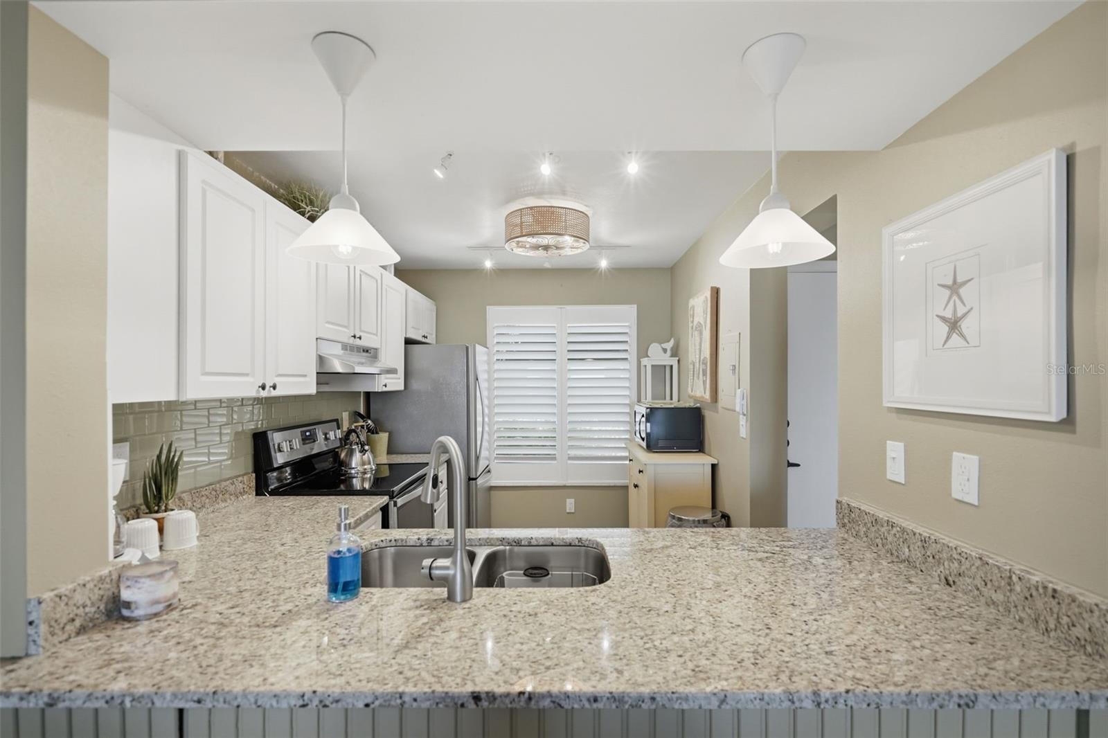 6104 Palma Del Mar Blvd S #112 Property Photo 18