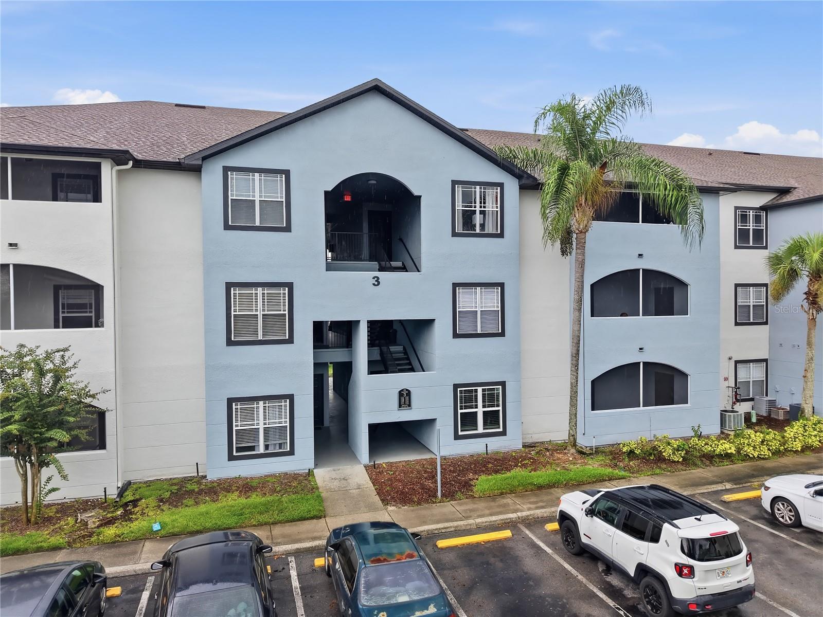 16303 ENCLAVE VILLAGE DR #103 Property Photo 1