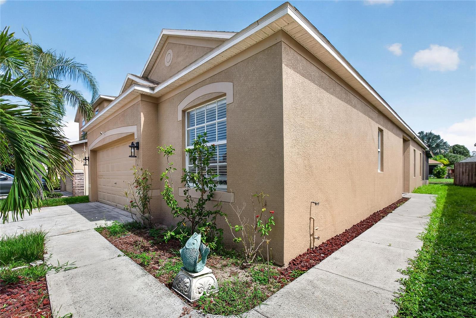 1824 Atlantic Dr Property Photo 3