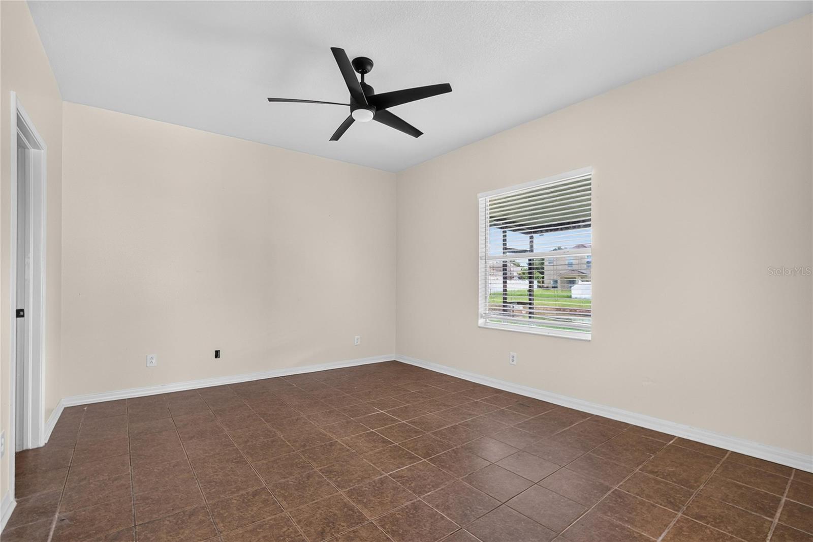 1824 Atlantic Dr Property Photo 24